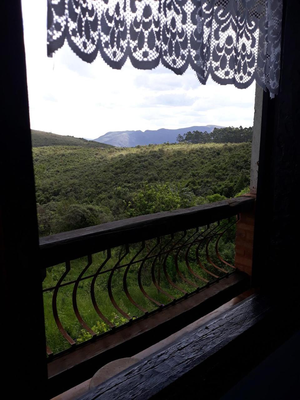 Inn Buieié *